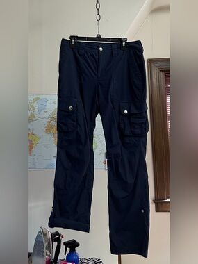 Women's Ralph Lauren Navy Cargo Pants with Snap Pockets Size 10